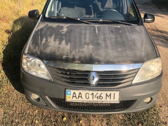 Чорний Рено Логан, об'ємом двигуна 1.6 л та пробігом 307 тис. км за 2700 $, фото 1 на Automoto.ua