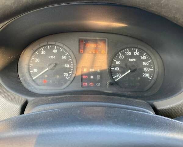 Черный Рено Логан, объемом двигателя 1.39 л и пробегом 350 тыс. км за 3400 $, фото 1 на Automoto.ua