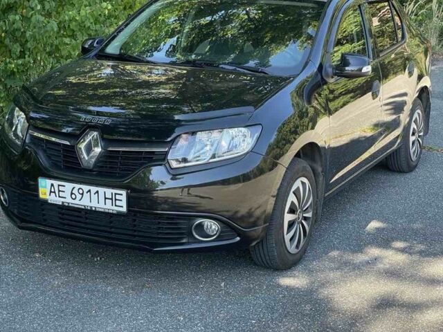 Чорний Рено Логан, об'ємом двигуна 1.1 л та пробігом 114 тис. км за 5802 $, фото 1 на Automoto.ua