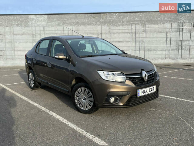 Коричневый Рено Логан, объемом двигателя 1.5 л и пробегом 143 тыс. км за 6800 $, фото 1 на Automoto.ua
