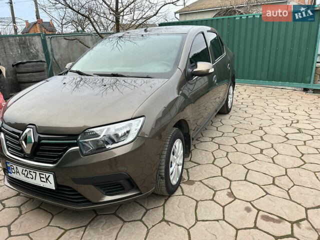 Коричневый Рено Логан, объемом двигателя 1.5 л и пробегом 89 тыс. км за 9900 $, фото 1 на Automoto.ua