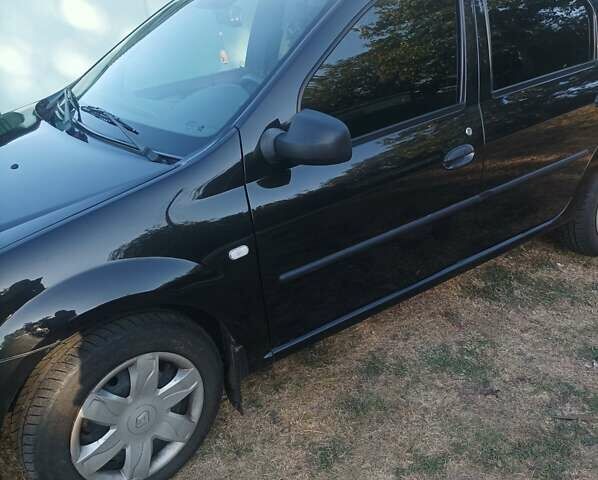 Рено Логан, объемом двигателя 1.39 л и пробегом 218 тыс. км за 3999 $, фото 1 на Automoto.ua