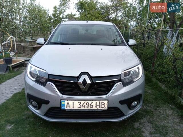 Рено Логан 2017 у Нововолинськ на Automoto.ua Рено Логан, об'ємом двигуна 1.5 л та пробігом 320 тис. км за 6000 $, фото 1 на Automoto.ua