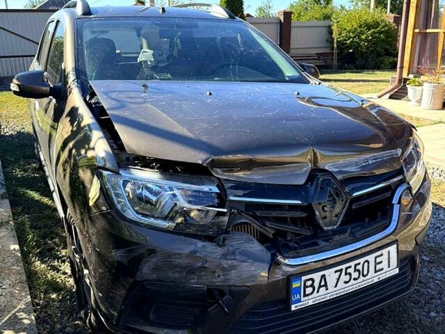 Рено Логан, объемом двигателя 1.5 л и пробегом 130 тыс. км за 3666 $, фото 1 на Automoto.ua