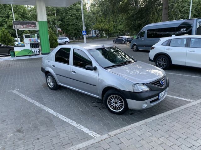 Сірий Рено Логан, об'ємом двигуна 1.4 л та пробігом 197 тис. км за 2650 $, фото 1 на Automoto.ua