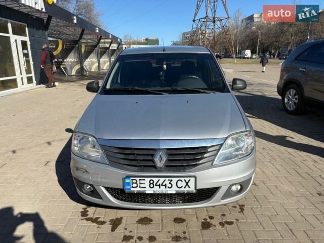 Серый Рено Логан, объемом двигателя 1.39 л и пробегом 232 тыс. км за 3500 $, фото 1 на Automoto.ua