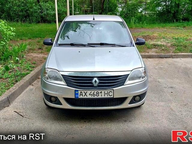 Сірий Рено Логан, об'ємом двигуна 1.6 л та пробігом 131 тис. км за 4250 $, фото 1 на Automoto.ua