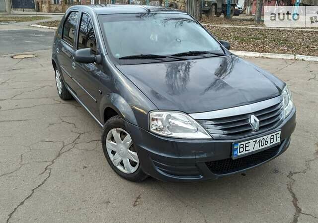 Серый Рено Логан, объемом двигателя 1.6 л и пробегом 186 тыс. км за 5100 $, фото 1 на Automoto.ua