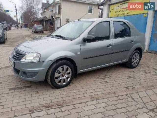 Сірий Рено Логан, об'ємом двигуна 1.46 л та пробігом 246 тис. км за 4500 $, фото 1 на Automoto.ua