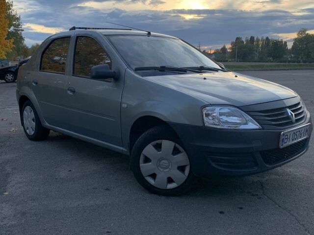 Сірий Рено Логан, об'ємом двигуна 1.4 л та пробігом 242 тис. км за 4800 $, фото 1 на Automoto.ua