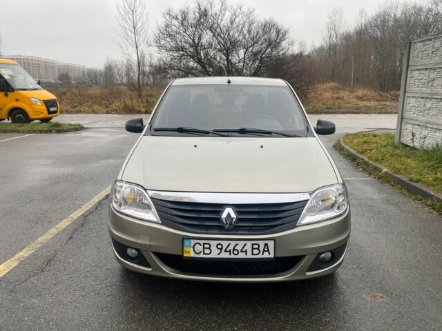 Серый Рено Логан, объемом двигателя 1.5 л и пробегом 330 тыс. км за 4600 $, фото 1 на Automoto.ua