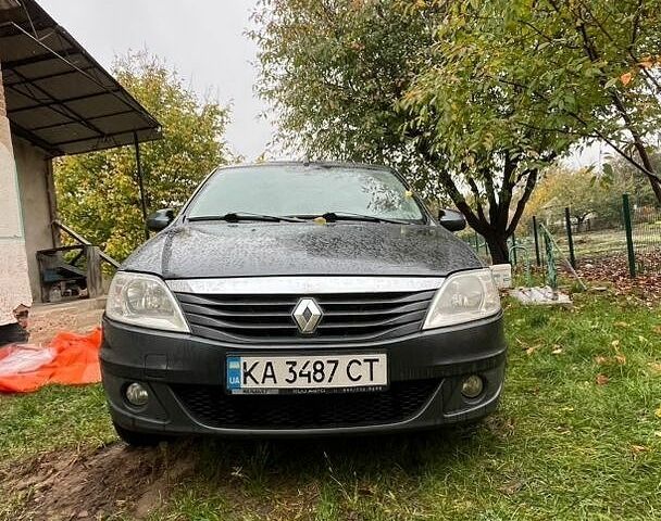 Сірий Рено Логан, об'ємом двигуна 1.39 л та пробігом 443 тис. км за 1600 $, фото 1 на Automoto.ua