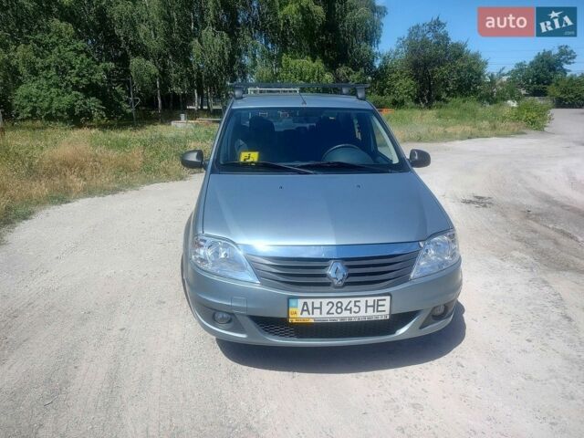 Серый Рено Логан, объемом двигателя 1.6 л и пробегом 20 тыс. км за 6000 $, фото 1 на Automoto.ua