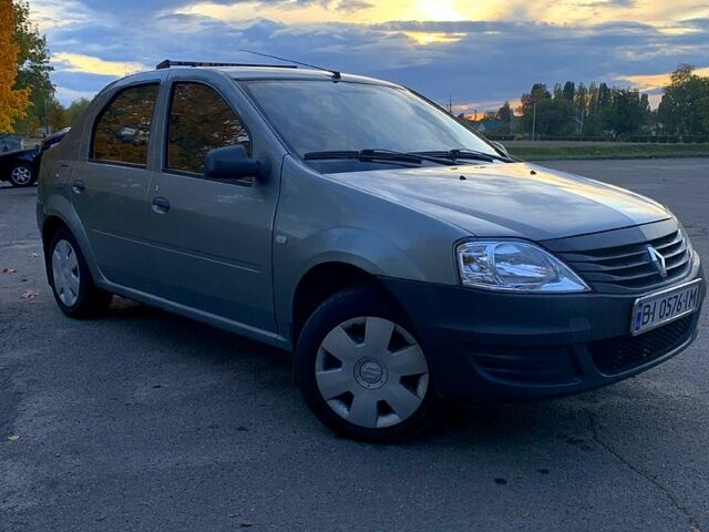 Сірий Рено Логан, об'ємом двигуна 1.4 л та пробігом 240 тис. км за 3800 $, фото 1 на Automoto.ua