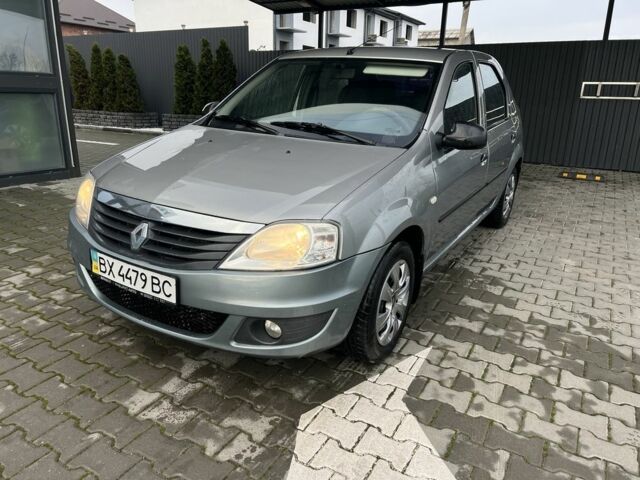 Серый Рено Логан, объемом двигателя 1.5 л и пробегом 241 тыс. км за 4600 $, фото 1 на Automoto.ua