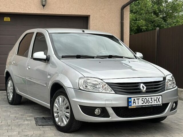 Сірий Рено Логан, об'ємом двигуна 1.6 л та пробігом 35 тис. км за 6350 $, фото 1 на Automoto.ua