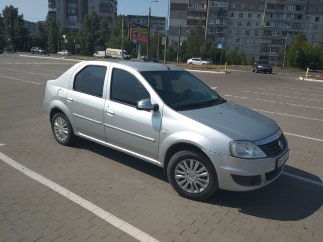 Сірий Рено Логан, об'ємом двигуна 1.6 л та пробігом 199 тис. км за 5700 $, фото 1 на Automoto.ua