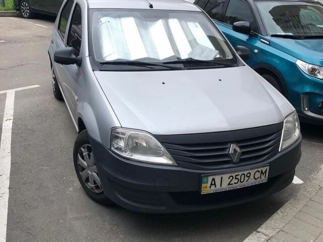 Сірий Рено Логан, об'ємом двигуна 1.39 л та пробігом 222 тис. км за 3100 $, фото 1 на Automoto.ua