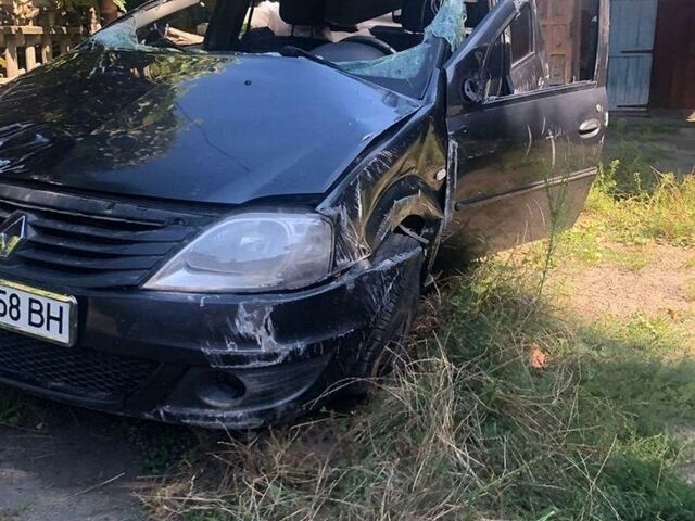 Сірий Рено Логан, об'ємом двигуна 1.6 л та пробігом 120 тис. км за 1100 $, фото 1 на Automoto.ua