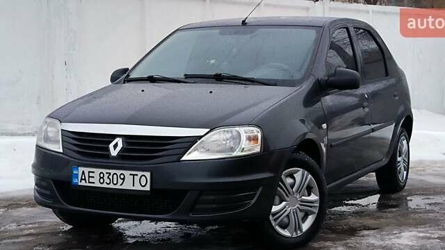 Серый Рено Логан, объемом двигателя 1.46 л и пробегом 98 тыс. км за 4650 $, фото 1 на Automoto.ua