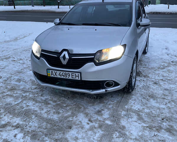 Серый Рено Логан, объемом двигателя 1.2 л и пробегом 428 тыс. км за 4300 $, фото 1 на Automoto.ua