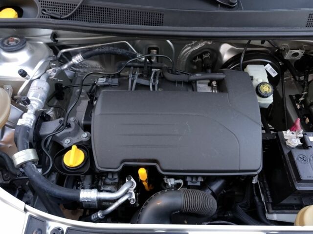 Сірий Рено Логан, об'ємом двигуна 0 л та пробігом 205 тис. км за 4100 $, фото 1 на Automoto.ua