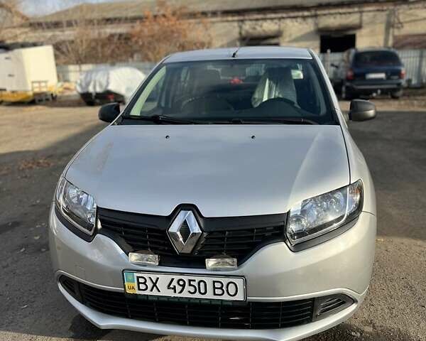 Серый Рено Логан, объемом двигателя 1.1 л и пробегом 58 тыс. км за 5500 $, фото 1 на Automoto.ua