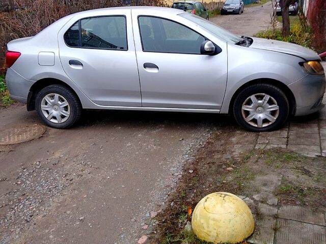 Сірий Рено Логан, об'ємом двигуна 1.5 л та пробігом 167 тис. км за 5000 $, фото 1 на Automoto.ua