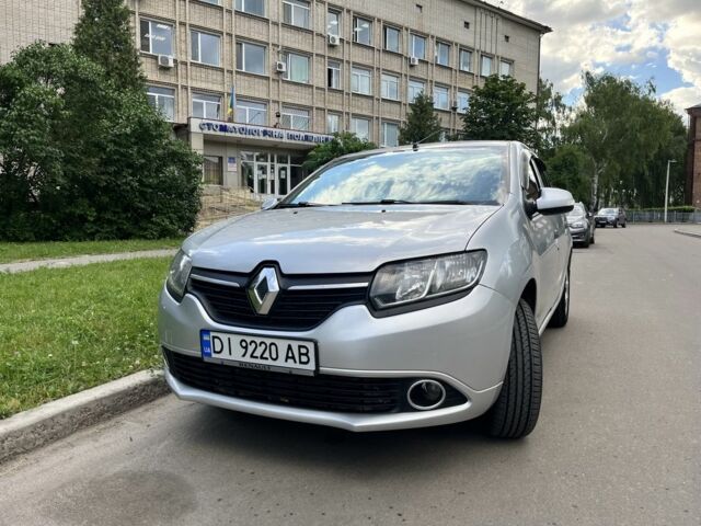 Сірий Рено Логан, об'ємом двигуна 1.5 л та пробігом 302 тис. км за 5500 $, фото 1 на Automoto.ua