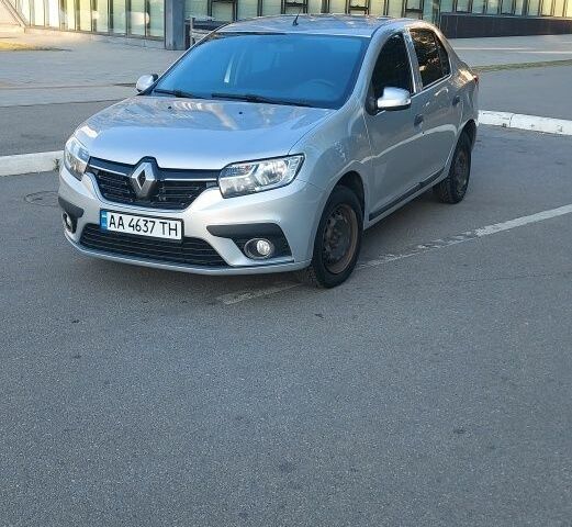 Серый Рено Логан, объемом двигателя 1.1 л и пробегом 52 тыс. км за 4992 $, фото 1 на Automoto.ua