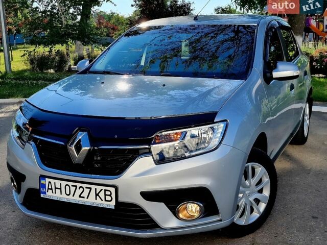 Серый Рено Логан, объемом двигателя 1.5 л и пробегом 75 тыс. км за 8970 $, фото 1 на Automoto.ua