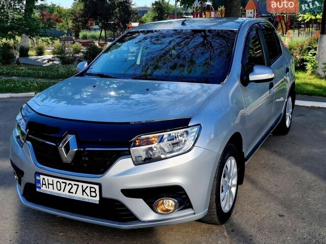 Серый Рено Логан, объемом двигателя 1.5 л и пробегом 74 тыс. км за 8970 $, фото 1 на Automoto.ua