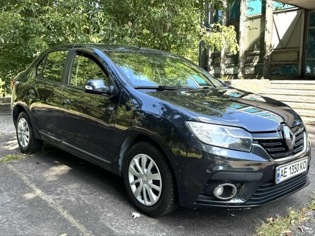 Сірий Рено Логан, об'ємом двигуна 1.5 л та пробігом 300 тис. км за 6519 $, фото 1 на Automoto.ua