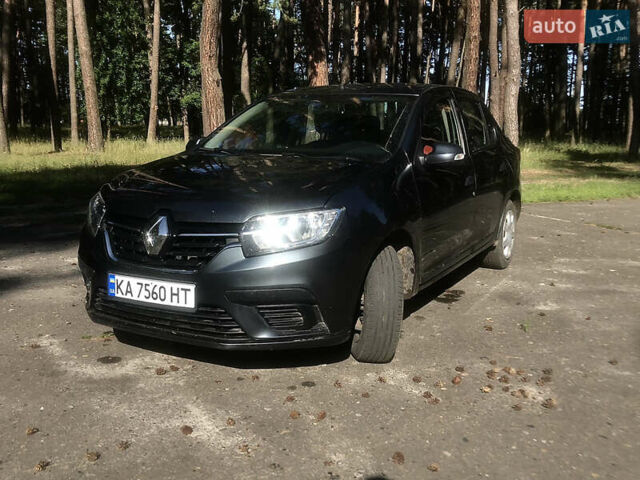 Серый Рено Логан, объемом двигателя 1 л и пробегом 105 тыс. км за 6400 $, фото 1 на Automoto.ua