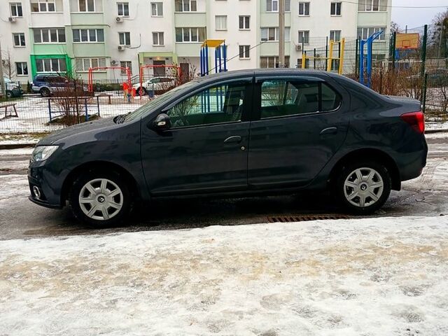 Серый Рено Логан, объемом двигателя 1.5 л и пробегом 37 тыс. км за 12200 $, фото 1 на Automoto.ua