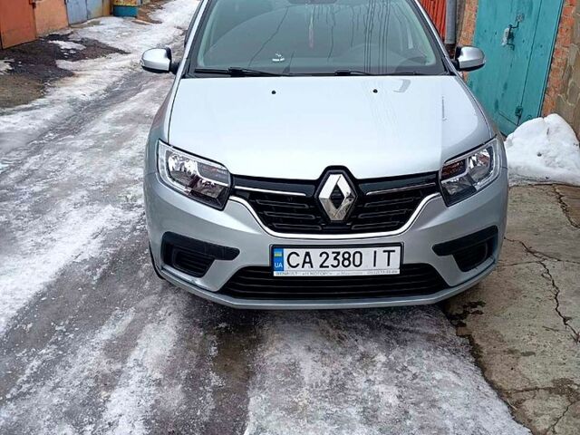 Сірий Рено Логан, об'ємом двигуна 0.9 л та пробігом 70 тис. км за 6500 $, фото 1 на Automoto.ua