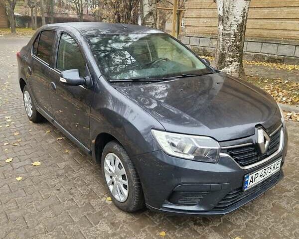 Серый Рено Логан, объемом двигателя 1.46 л и пробегом 99 тыс. км за 7900 $, фото 1 на Automoto.ua
