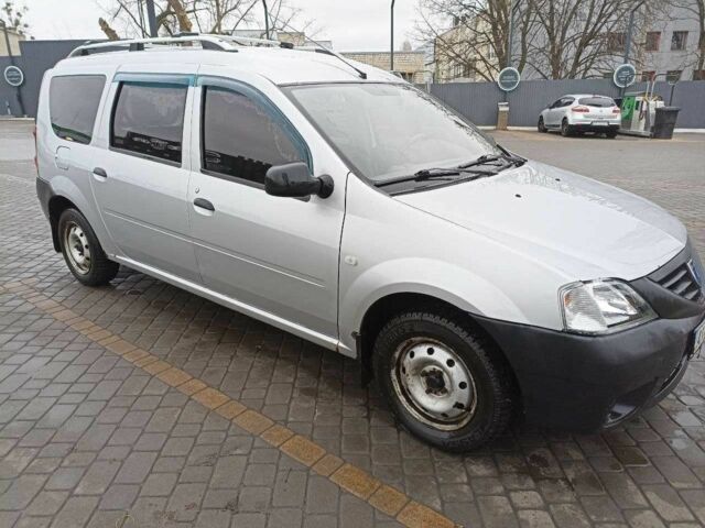 Сірий Рено Логан, об'ємом двигуна 1.6 л та пробігом 257 тис. км за 4200 $, фото 1 на Automoto.ua