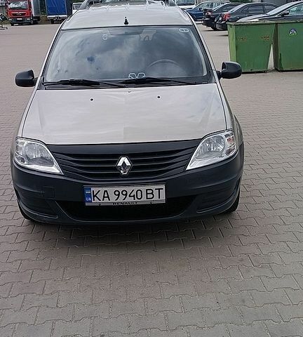 Сірий Рено Логан, об'ємом двигуна 1.6 л та пробігом 177 тис. км за 5400 $, фото 1 на Automoto.ua