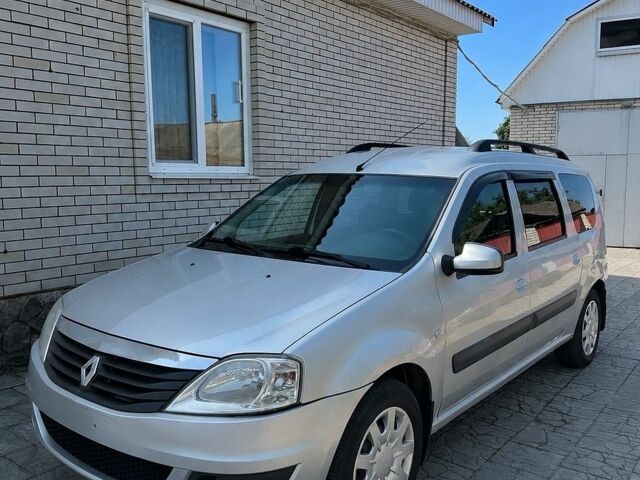 Сірий Рено Логан, об'ємом двигуна 1.6 л та пробігом 168 тис. км за 5299 $, фото 1 на Automoto.ua