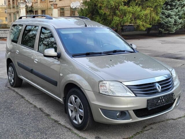 Сірий Рено Логан, об'ємом двигуна 1.6 л та пробігом 146 тис. км за 5900 $, фото 1 на Automoto.ua