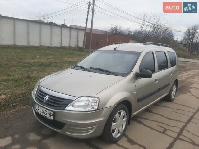 Сірий Рено Логан, об'ємом двигуна 1.6 л та пробігом 330 тис. км за 4800 $, фото 1 на Automoto.ua