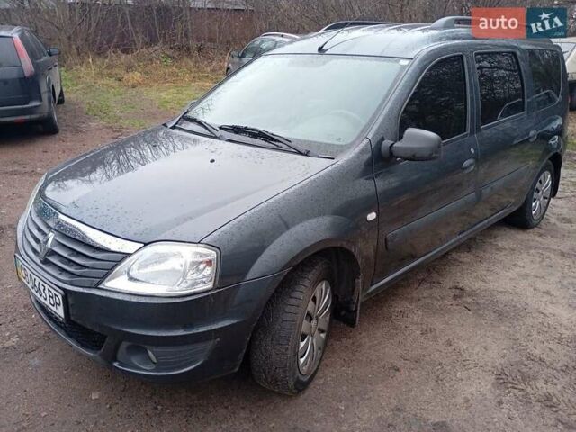 Серый Рено Логан, объемом двигателя 1.6 л и пробегом 171 тыс. км за 6000 $, фото 1 на Automoto.ua