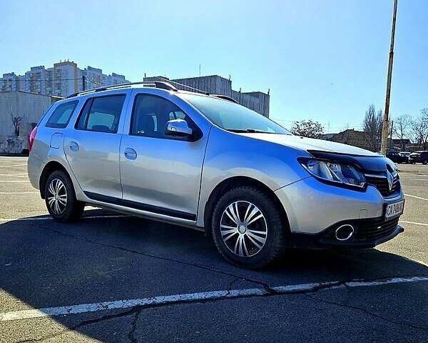 Сірий Рено Логан, об'ємом двигуна 1.6 л та пробігом 176 тис. км за 7900 $, фото 1 на Automoto.ua