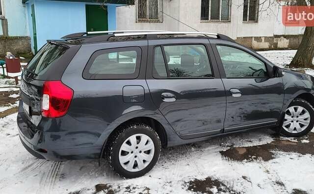 Серый Рено Логан, объемом двигателя 1.46 л и пробегом 43 тыс. км за 12000 $, фото 1 на Automoto.ua