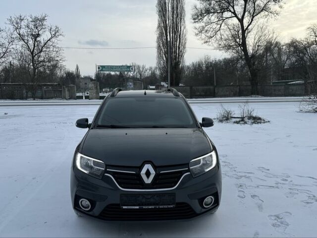 Сірий Рено Логан, об'ємом двигуна 1.5 л та пробігом 64 тис. км за 10800 $, фото 1 на Automoto.ua