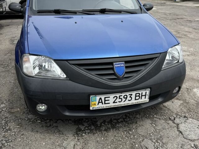 Синий Рено Логан, объемом двигателя 1.4 л и пробегом 48 тыс. км за 3800 $, фото 1 на Automoto.ua