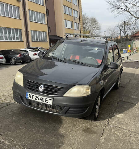 Синий Рено Логан, объемом двигателя 1.39 л и пробегом 180 тыс. км за 2500 $, фото 1 на Automoto.ua