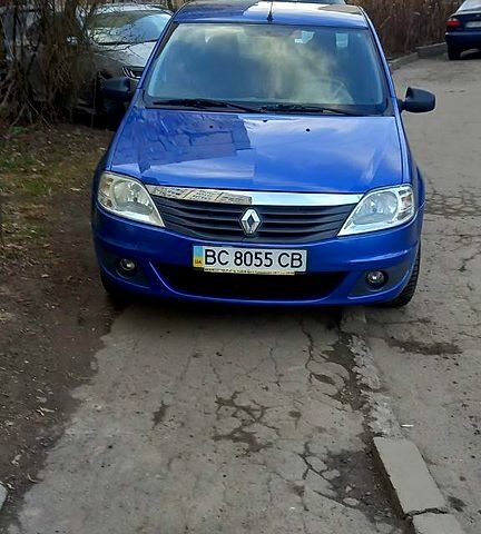 Синий Рено Логан, объемом двигателя 14 л и пробегом 79 тыс. км за 4600 $, фото 1 на Automoto.ua