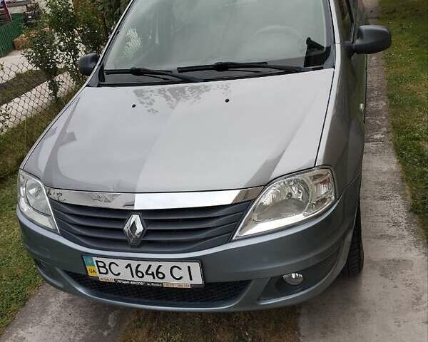 Синій Рено Логан, об'ємом двигуна 1.39 л та пробігом 88 тис. км за 5800 $, фото 1 на Automoto.ua
